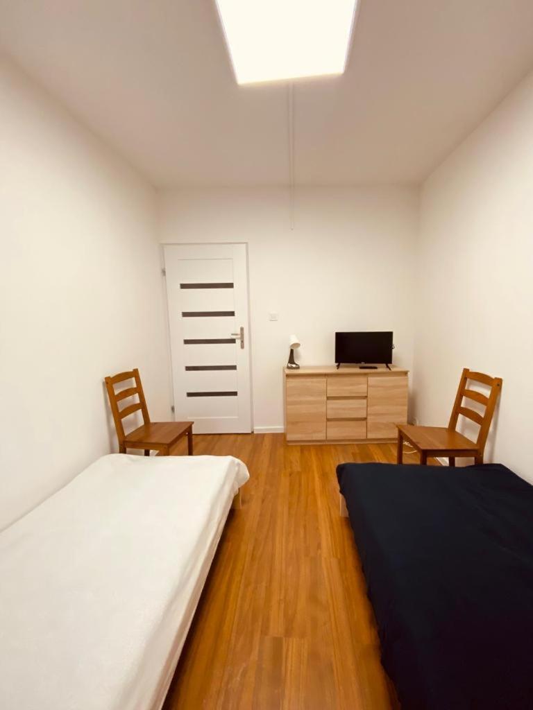 Hostel Warszawa Ursynow Экстерьер фото